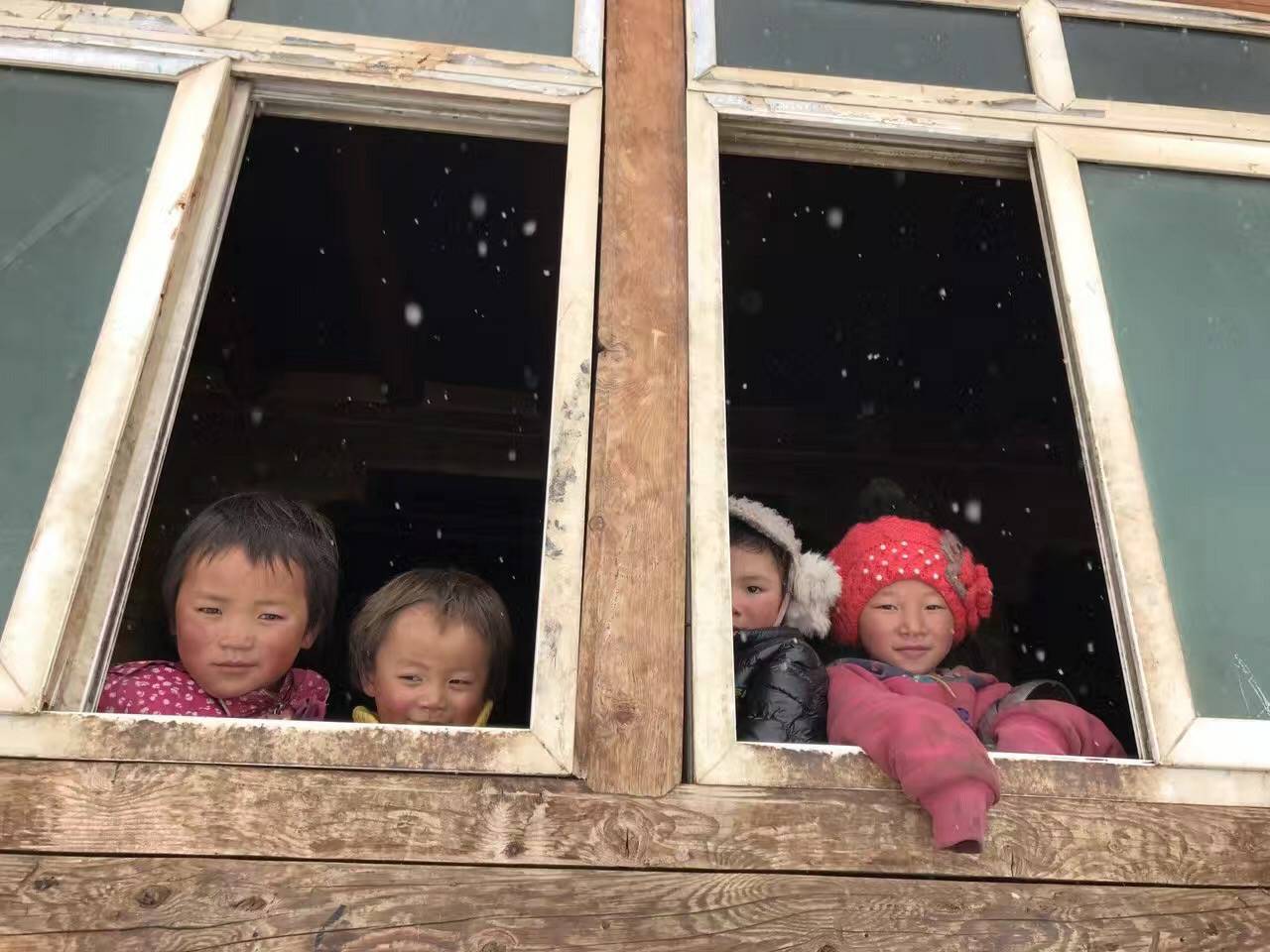 昆明佳铭文体活动策划有限公司公益回顾丨家国同欢月同圆 温暖满载甘孜州(图9)